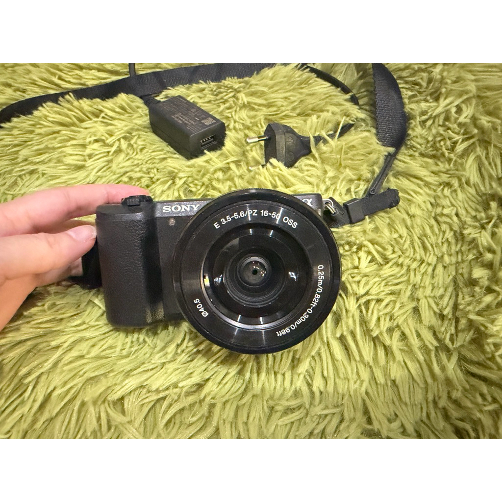 กล้อง sony a5100 พร้อมเลนส์ มือ2