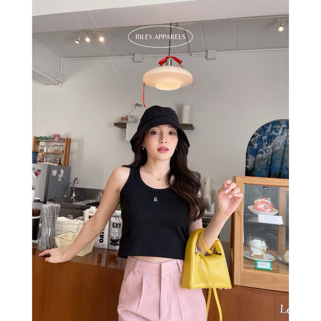 Riley.apparels - Riley U neck tank top >> Black