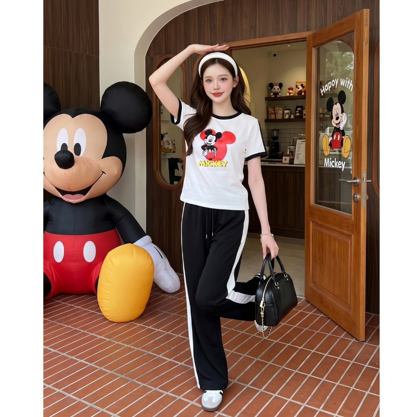 (มี3XL) Mickey Smile Set เซ็ตวอร์ม 2 ชิ้น ผ้าวอร์มนาโนเนื้อนิ่ม ปกงานปักขนสั้น + กางเกงขายาวมีกระเป๋าข้างเอวสม็อค