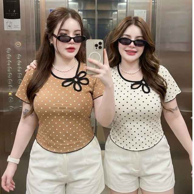 เสื้อยืดลายจุดน่ารักแต่งดีเทลดอกไม้ อก36-46 น่ารักมาก สาวอวบ