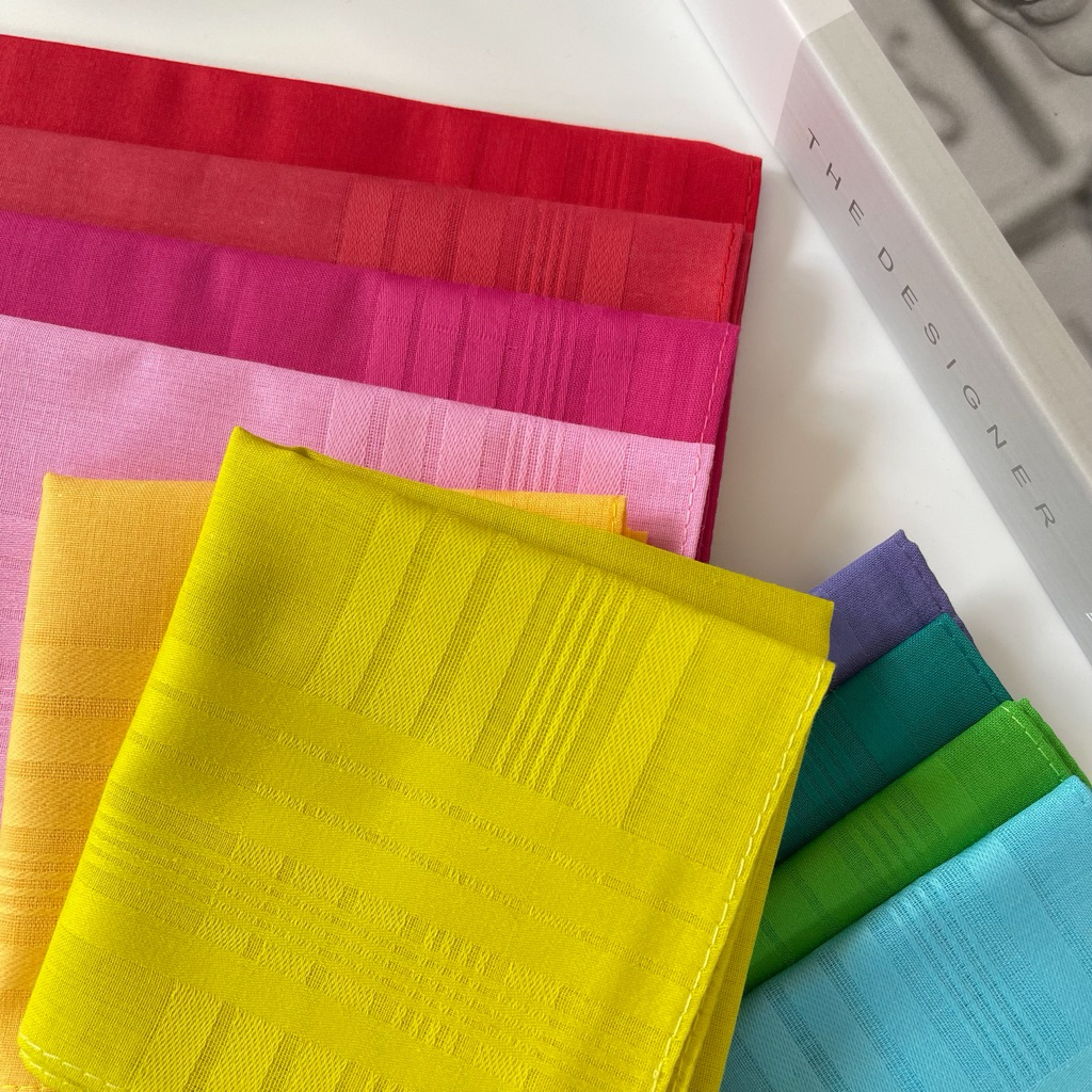 ผ้าเช็ดหน้าผ้าฝ้ายแท้ 100% สีสันสดใส แห้งไว นุ่ม ซับน้ำดี 43 cm [CT-30]