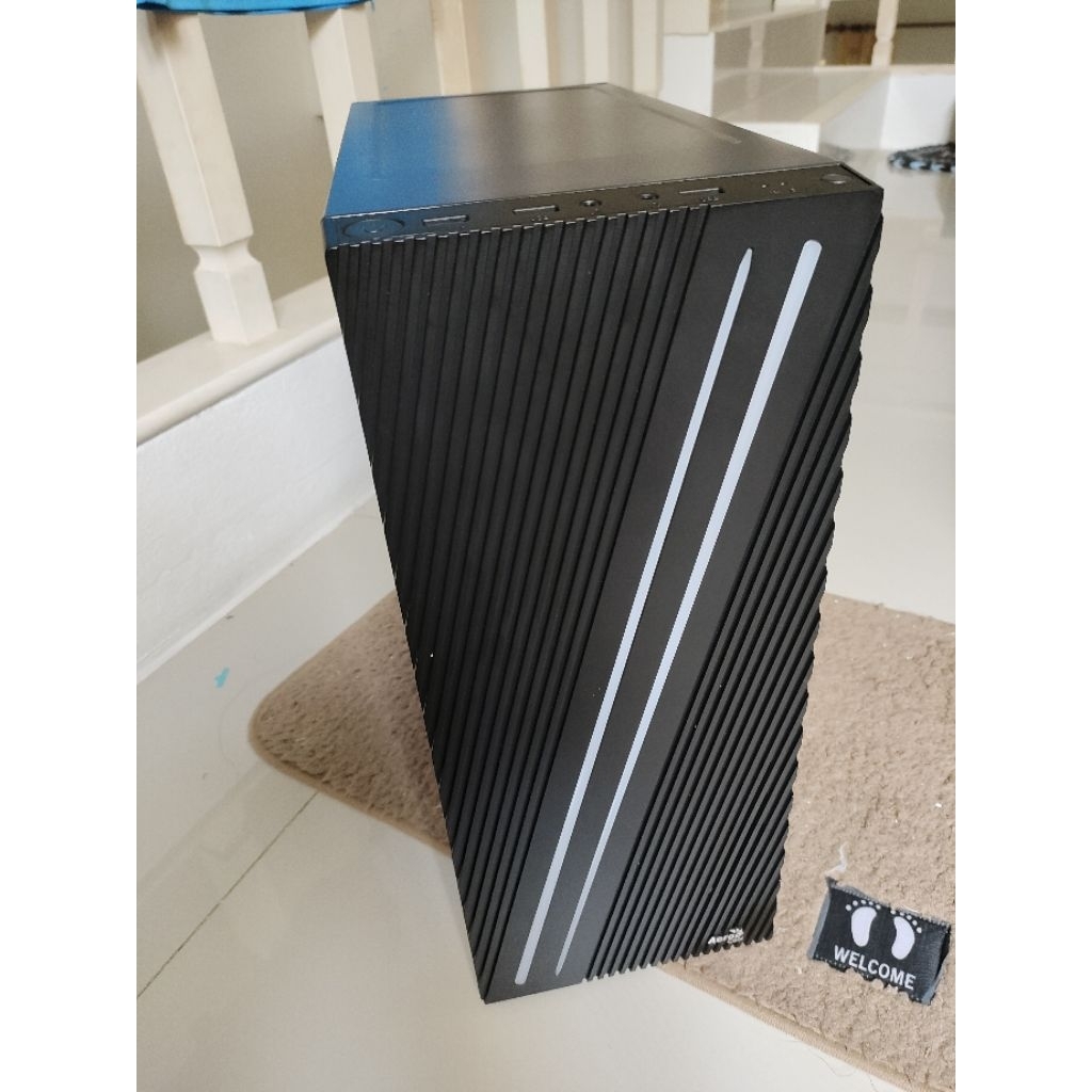 คอมพิวเตอร์​มือสอง​พร้อมใช้งานมีรับประกัน​ FX-8300 (8C/8T) มีการ์ดจอแยก