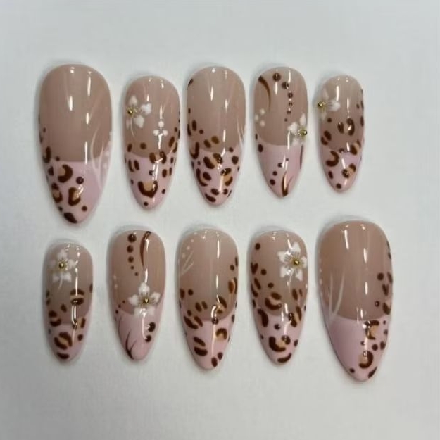 🐆🩷Press on nails | Summer nails design, handmade press on nails (Please message me in chat to change