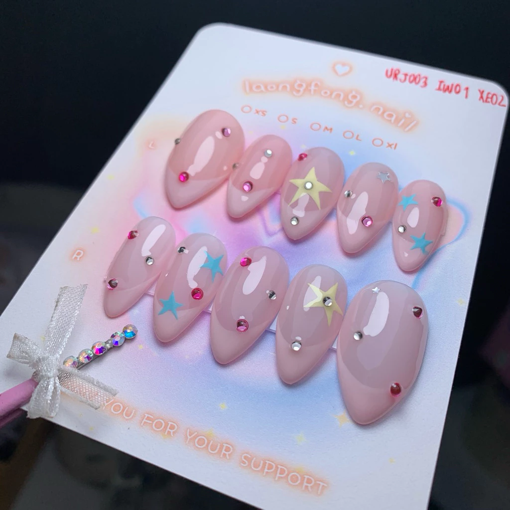 𝓵𝓪𝓸𝓷𝓰𝓯𝓸𝓷𝓰.𝓷𝓪𝓲𝓵 เล็บปลอมสำเร็จรูป 𐐪◡̎ สีชมพู (แบบทรงแหลมฝอสั้น)♔เปลี่ยนสี เปลี่ยนทรงเล็บได้