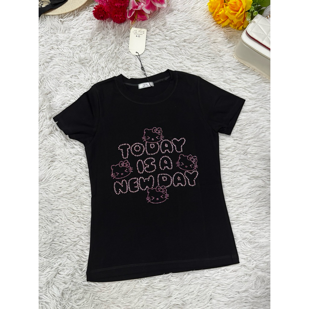 เสื้อยืดแฟชั่นอะไหล่ป้ายU+ตัวยาว🎉🛍️รวมลายรีดเพรช