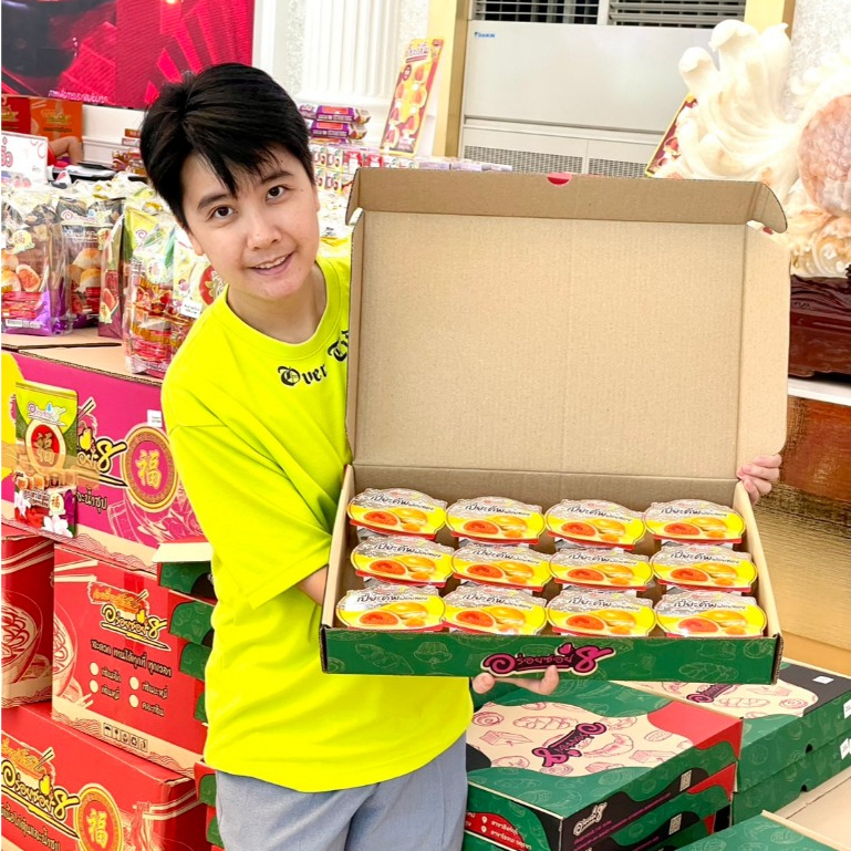 ใหม่ !!! เปี๊ยะคัพ ยกถาด 12 ถ้วย ขนมเปี๊ยะนมสด อร่อยซอย8