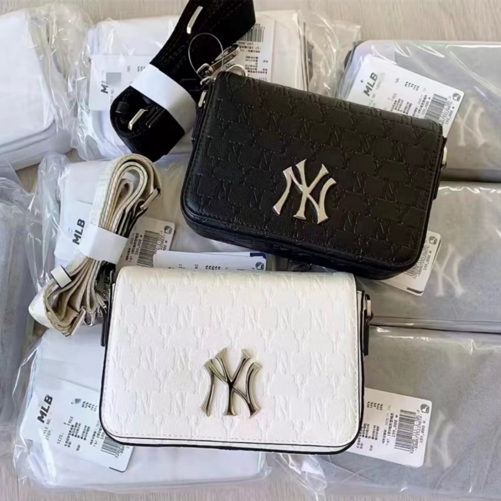 MLB กระเป๋า พร้อมส่ง กระเป๋าMLB MONOGRAM EMBOSSED HOBO BAG กระเป๋าถือNY
