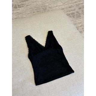 SEASON STUDIO - ESTHER TOP / เสื้อแขนกุดสีเนื้อ ดีเทลลูกไม้