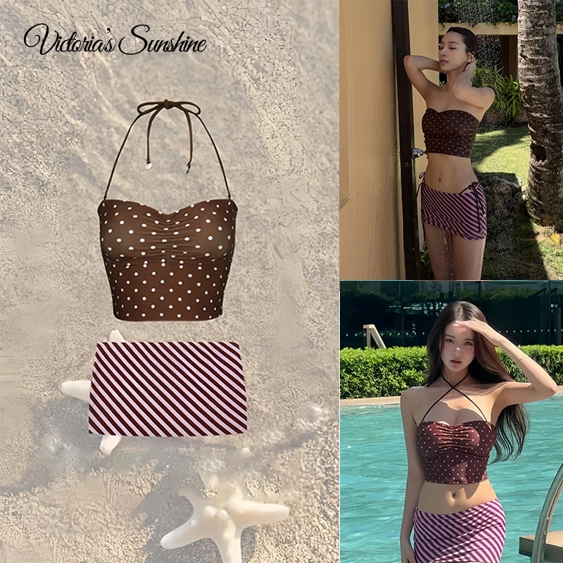 ☀️จัดส่งตอนนี้☀️ชุดว่ายน้ำกระโปรง ชุดว่ายน้ำ bikini 3 ชิ้น ไม่มีสายรัด ลายจุด มีฟองน้ำ#1182