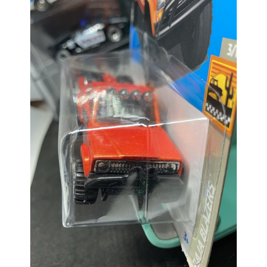 รถเหล็ก HotWheels '73 JEEP J20 3+ รูปที่ 2
