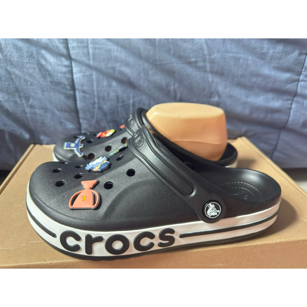 Crocs M6 W8  24cm ไซส์ 38