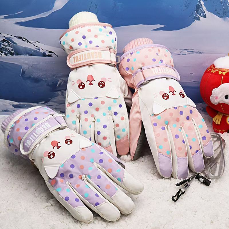 【พร้อมส่ง】🔥ถุงมือกันหนาวเด็ก🔥 ถุงมือกันหนาวเด็ก🔥 กันน้ำและกันลม บวกกำมะหยี่ รักษาความอบอุ่น เหมาะสำหรับเด็กอายุ 6-12ป