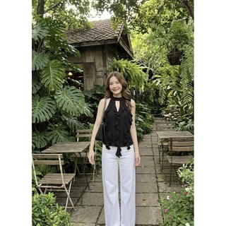 พร้อมส่งรุ่นขายดี!!!เสื้อแขนกุดแต่งระบาย