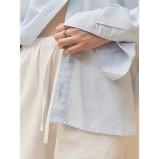 [พร้อมส่ง] SAC.BKK เสื้อเชิ๊ตลินินผู้หญิงสีขาว รุ่น Essential Linen Shirt