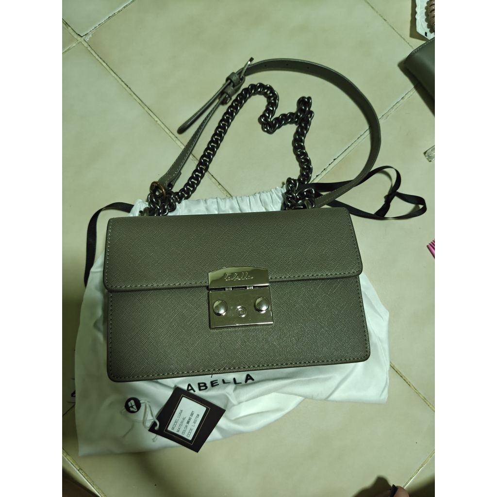 กระเป๋าlabella M Smoke grey