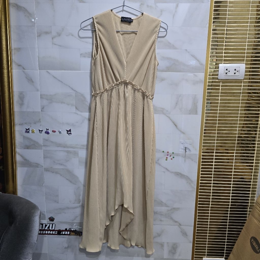 เดรสป้าย Lavita size S*มีตำหนิ