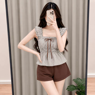 VC ชุดเซตเสื้อแขนตุ๊กตาลายทาง แต่งโบว์หวาน พร้อมกางเกงขาสั้นทรงบาร์บี้ ดูหุ่นเพรียว ใส่สบาย T04