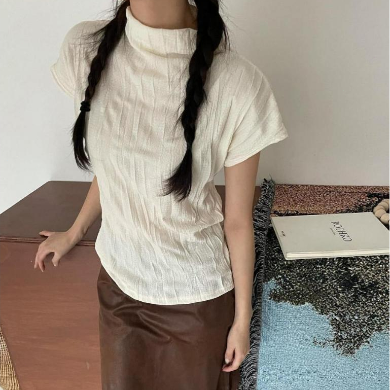 เสื้อผู้หญิง แขนสั้น คอจีน ผ้านิ่ม ใส่สบาย ระบายอากาศดี ทรงเข้ารูป ใส่ทำงานและใส่เที่ยว