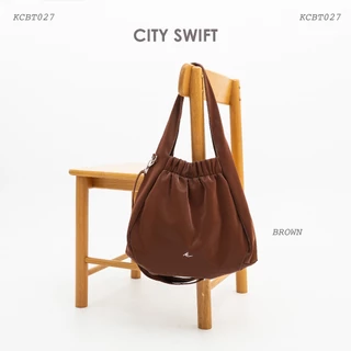 KIM&CO. KC. CITY SWIFT (KCBT027) กระเป๋าสะพาย 2-way กันน้ำ น้ำหนักเบา กระเป๋าสะพายข้างผู้หญิง ใส่ของจุ