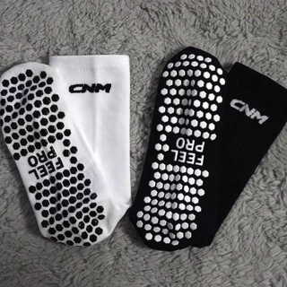 CNM FeelPro Grip Socks ถุงเท้ากันลื่น แบบบาง ครึ่งแข้ง สำหรับนักกีฬา