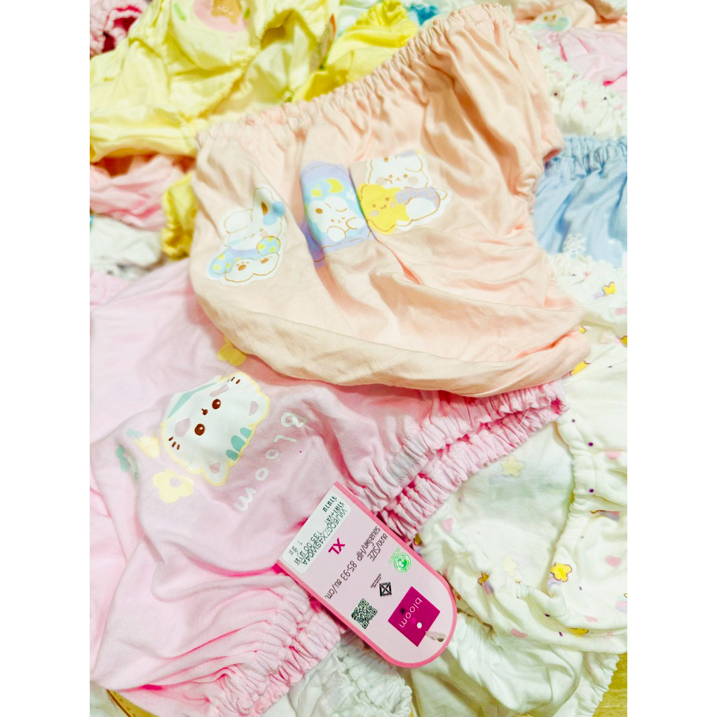 กางเกงใน Wacoal bloom (แบบคละลาย คละสี) Size M,L,XL