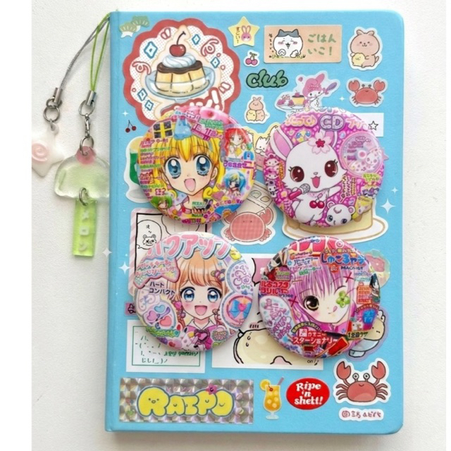 เข็มกลัดมินิติดกระเป๋าคละลาย ขนาด3.2เซน