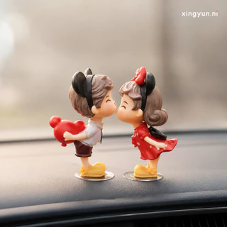 โมเดลคู่รักจิ๋ว สีสันน่ารัก วัสดุพีวีซี ฟรีกาวติด วางตกแต่งติดตกแต่งโมเดลฟิกเกอร์