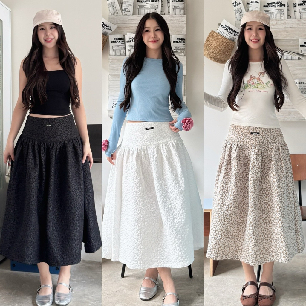 กระโปรงเอวสูง ทรง 7 ส่วน ดีเทล ฉลุลายดอกไม้ (งานซิปข้าง) ผ้าไม่ยืดนะคะ สาวๆ ที่ไม่ชอบกระโปรงที่สั้นหรือยาวเกินไป