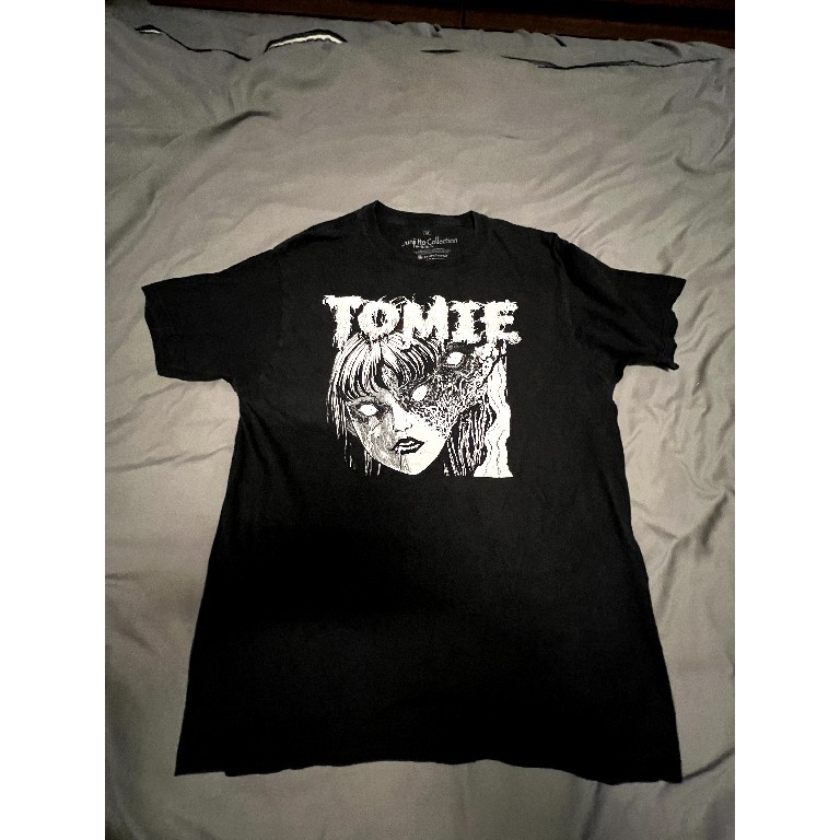 เสื้อยืด Tomie x Junji Ito Collection