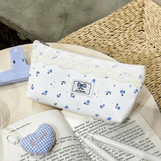 (ส่งด่วน) tokyosellected(T2502) กระเป๋าใส่ดินสอ-จัดระเบียบเครื่องสำอางค์+แถมที่ห้อยหัวใจ ลายดอกไม้โบว์