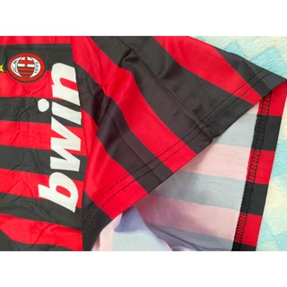 ชุดบาสเด็กทีมAC MILAN ดำแดงพร้อมกางเกง ชื่อRONANDINHO เบอร์80
