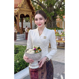 เสื้อไหม ใส่ไปทำบุญ ใส่ไปวัด เสื้อสาวครู