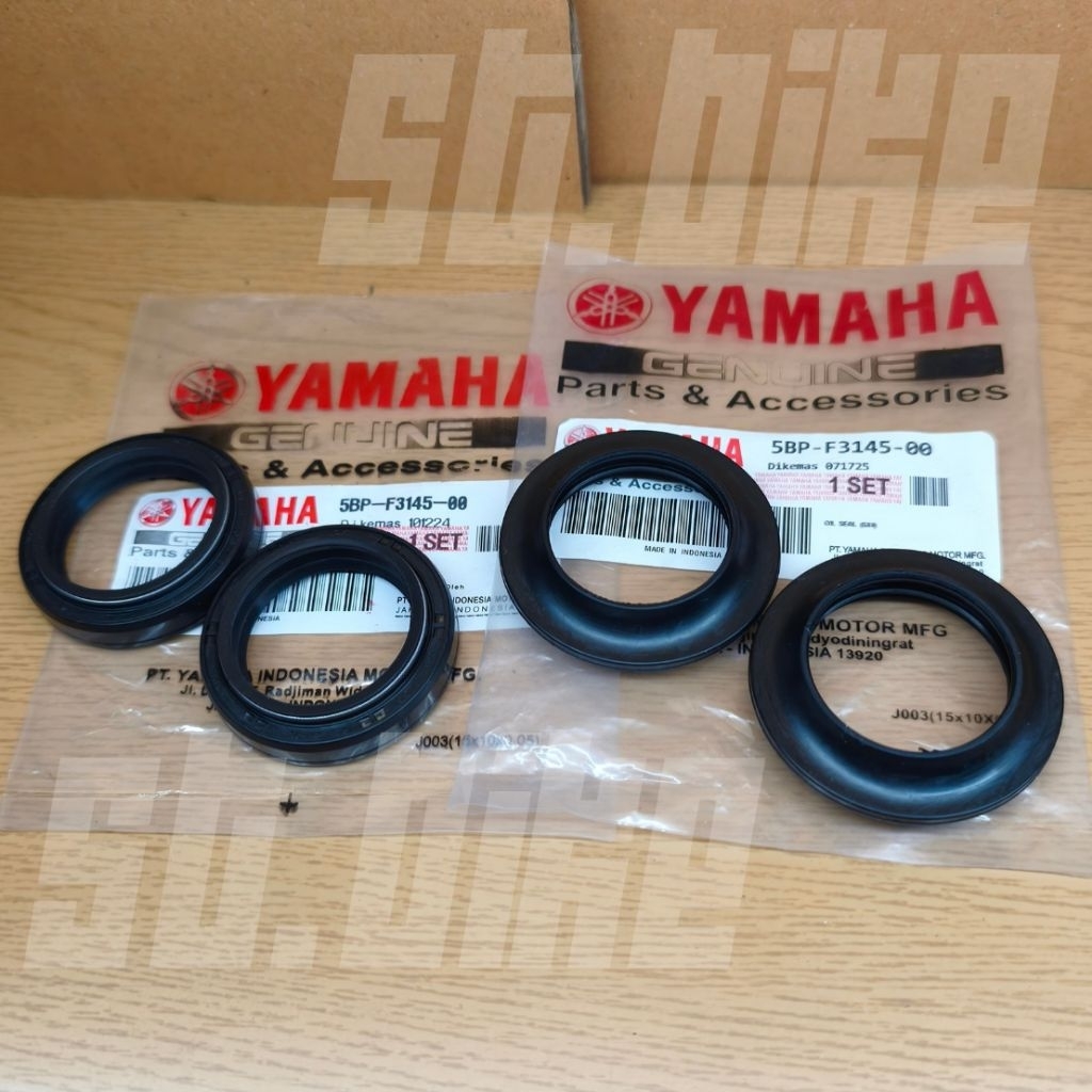 ซีลโช๊คหน้า + ยางกันฝุ่น 2ชิ้น YAMAHA Xmax , R15 (2014-2016) (5BP-F3145-00) ของแท้
