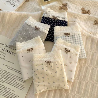 🎀 L-2XL 🎀 กางเกงในผู้หญิงผ้าฝ้าย 🍒 ลายดอกไม้จิ๋ว ขอบลูกไม้ เอวกลาง ทรงกางเกงในสี่เหลี่ยม ทรงน่ารัก สไตล์สาวน้อย