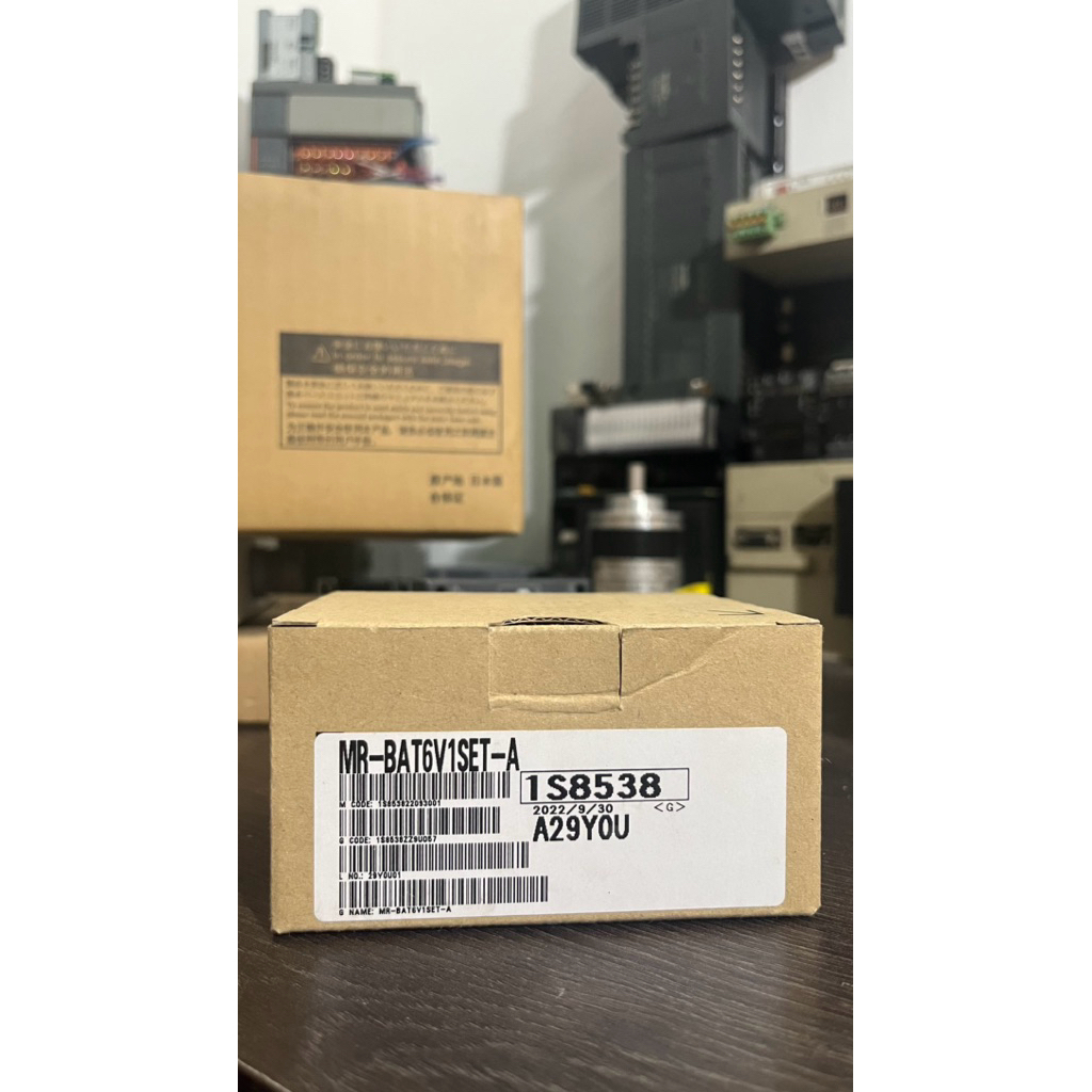 Mitsubishi MR-BAT6V1SET-A สำหรับ Servo Drive J4/J5 Series ของแท้ 100% มีกล่องครบ