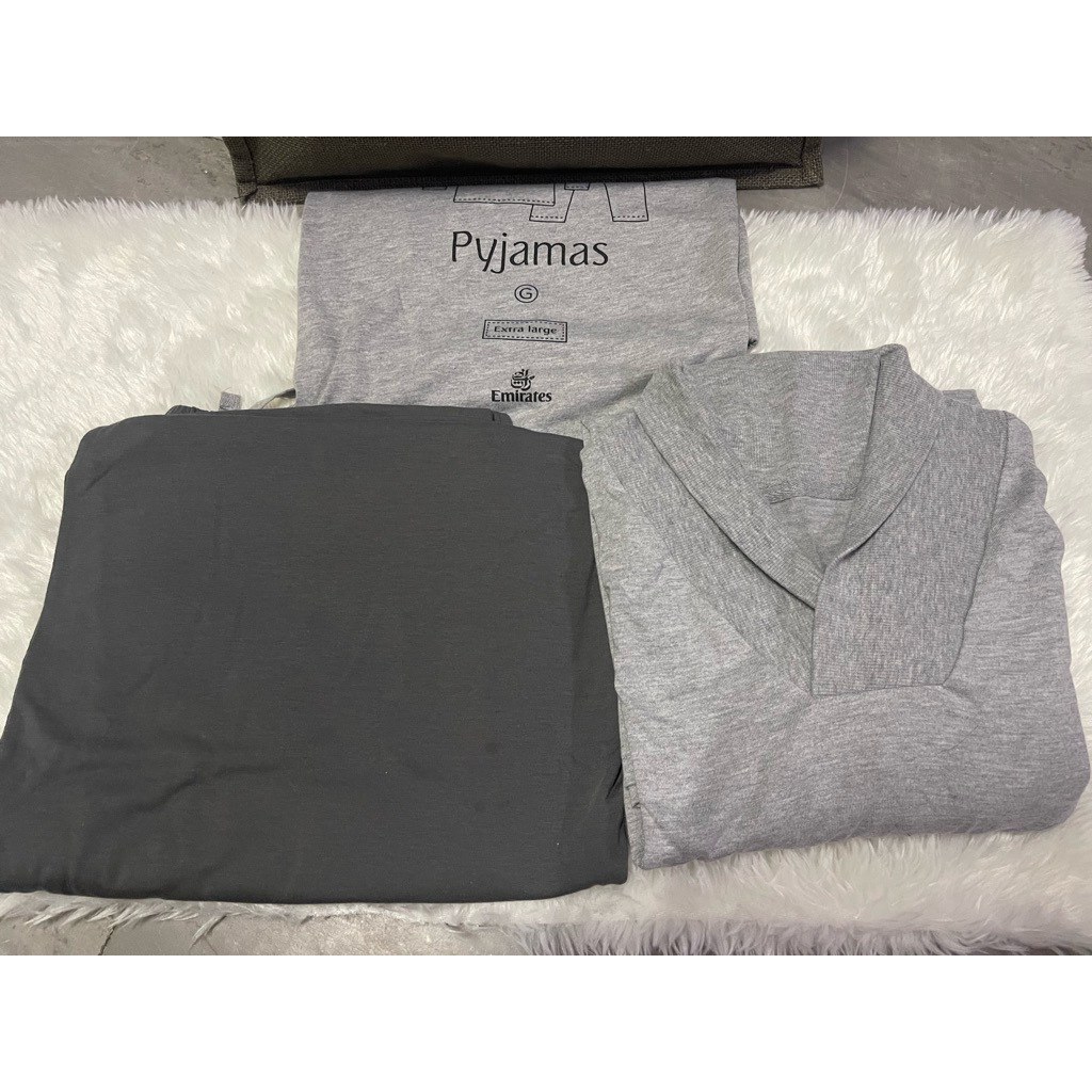 🎉🛫❤️‍🔥NEW🎉🛫❤️‍🔥 ชุดใส่นอน(Loungewear/Pyjamas) ของผู้โดยสารชั้นหนึ่ง (First Class) สายการบิน Emirates(ของใหม่)