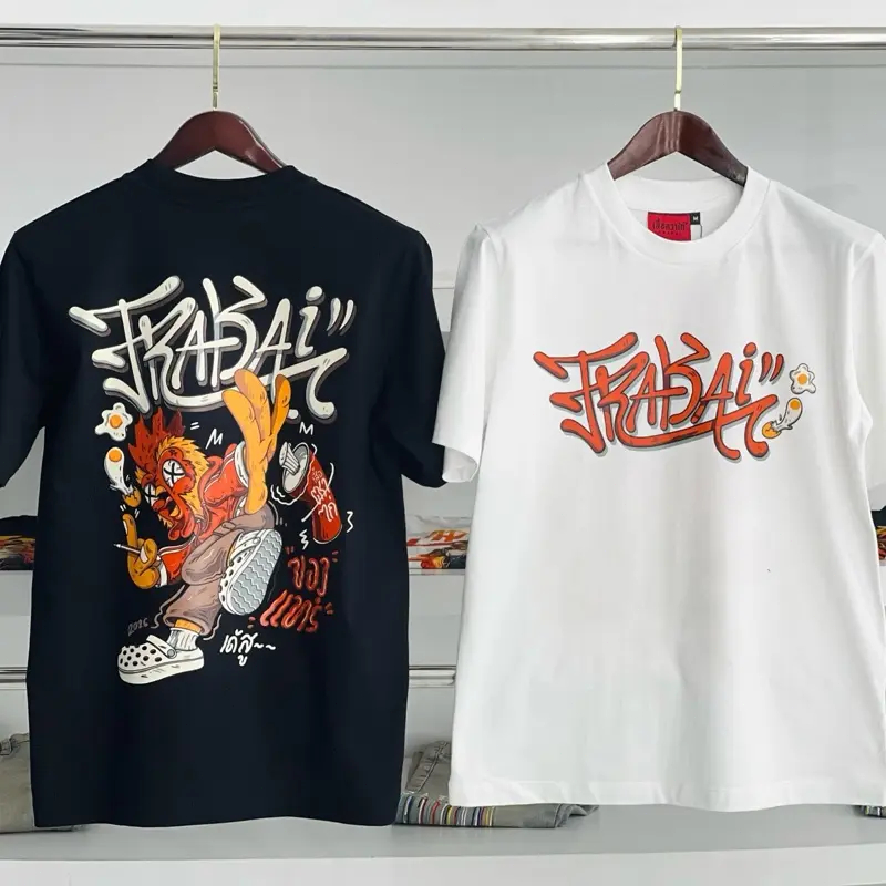 เสื้อยืดลาย Frabai กราฟฟิตีไก่การ์ตูน พิมพ์หลังเต็ม