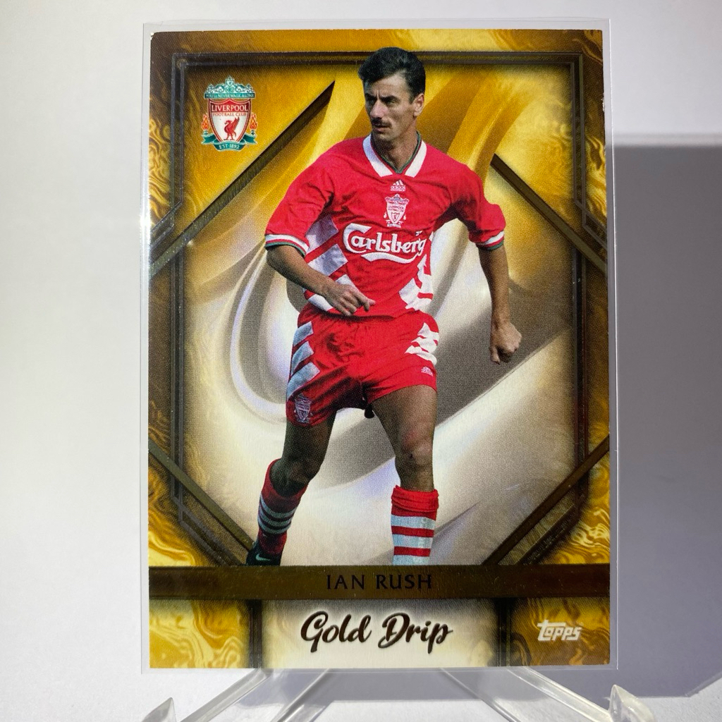 การ์ดนักฟุตบอล IAN RUSH, LIVERPOOL, GOLD DRIP, TOPPS 2023, (ตำหนิมุมบนซ้าย-ขวา)