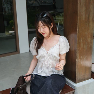Nami dot top👩🏻‍🦰Chakiya.store❣️เสื้อคอวีผูกโบว์ แขนบอลลูน (มีซับช่วงอก)