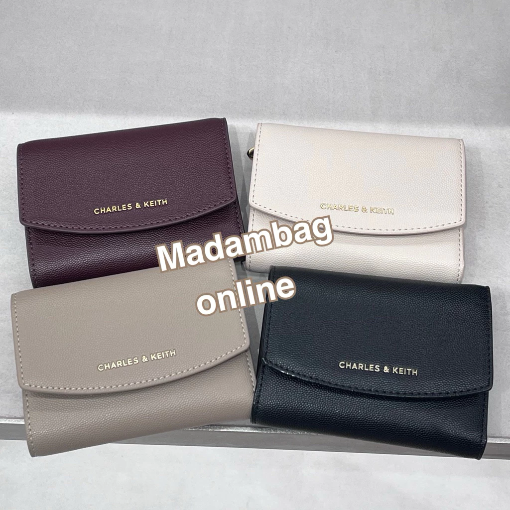 𝗖𝗛𝗔𝗥𝗟𝗘𝗦 & 𝗞𝗘𝗜𝗧𝗛 Briony Small Envelope Wallet แท้จากช็อป กระเป๋าสตางค์ใบสั้น