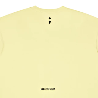 BE;FREEK เสื้อยืดเบสิคสกรีนโลโก้ BE;FREEK ทรง ORIGINAL สีเหลืองอ่อน BE;FREEK BASIC ORIGINAL LIGHT YELLOW LOGO T-SHIRT
