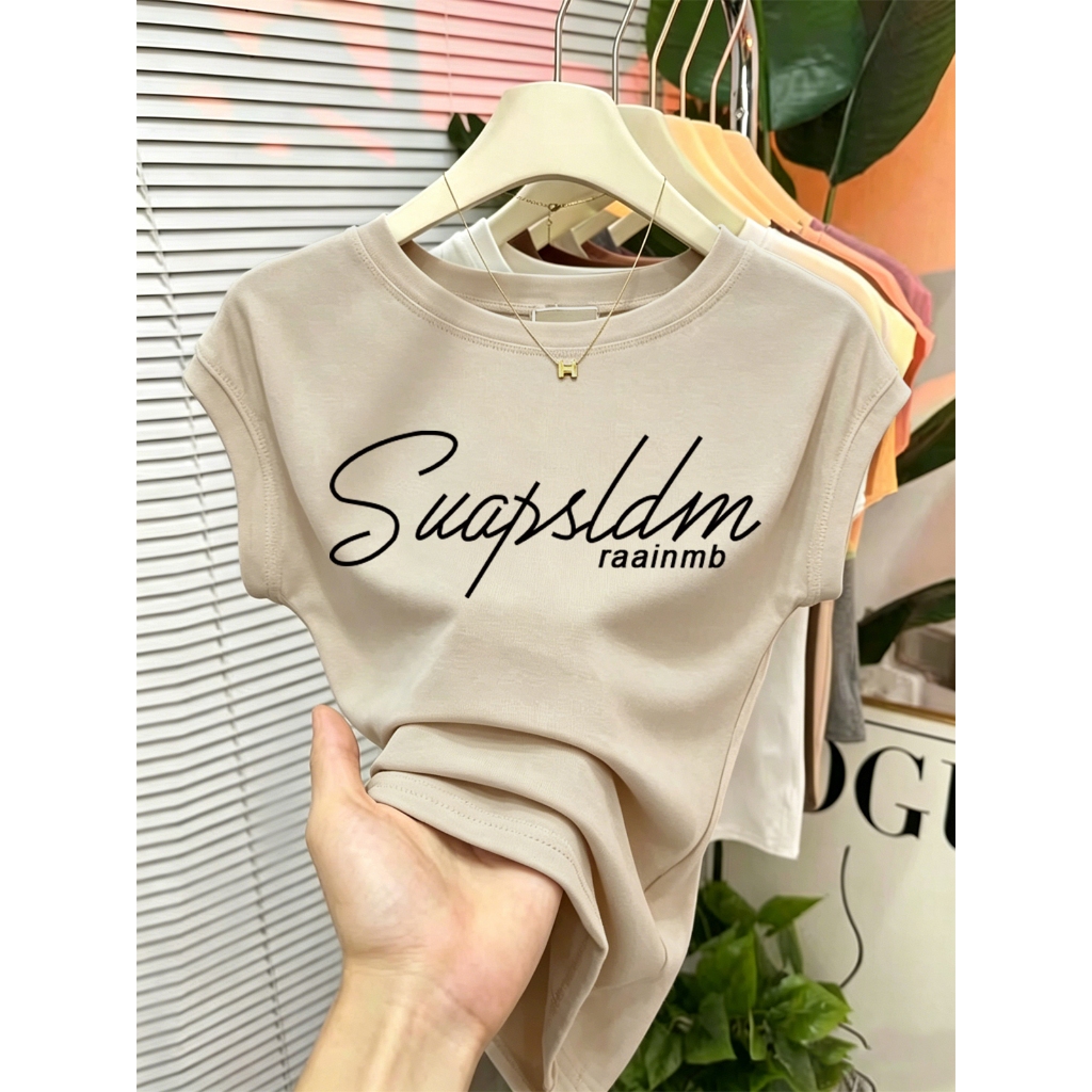 เสื้อยืดแขนกุดทรงเข้ารูปคุณภาพสูงสำหรับผู้หญิง ดีไซน์เรียบหรู แขนกุด คอทรงกลม เสื้อครอป จัดส่งจากกรุงเทพฯ