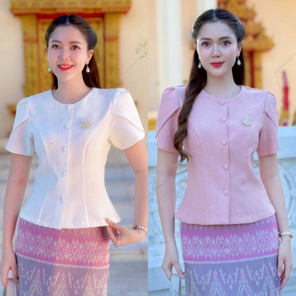 K -SA (เฉพาะเสื้อ) พร้อมส่ง เสื้อผ้าฝ้ายคอจิตรลดาสั้น สีขาว ชมพู มีอก 34-44 งานกระดุมหน้า แต่งแขนจับจีบ เสื้อใส่ไปทำบุญ