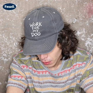 Tawii. หมวก หมวกแก๊ป งานปักภาษาอังกฤษ Unisex Cap ปรับขนาดได้ เนื้อสัมผัสที่ผ่านการซัก