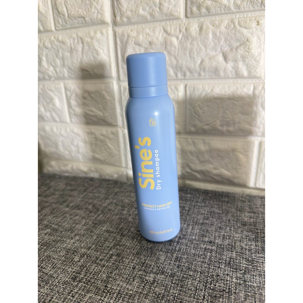 ใช้สองครั้ง Sine’s Dry Shampoo มาดามฟิน แชมพูแห้งฉีดผมชนิดสเปรย์ Madame Fin 150ml.
