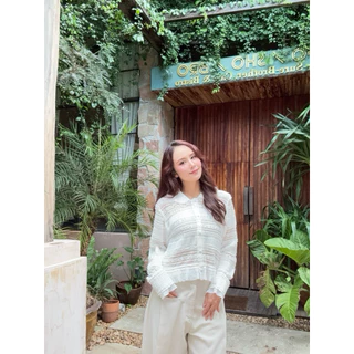 PREPEAR STUDIO Lace top เสื้อลูกไม้แขนยาว