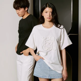 CHUUCHOP - Auburn Denim Skirt กระโปรงยีนส์เอวสูง ทรงสวยแมทช์ง่าย เก็บสัดส่วนได้ดี พร้อมซับกางเกง (C8610)