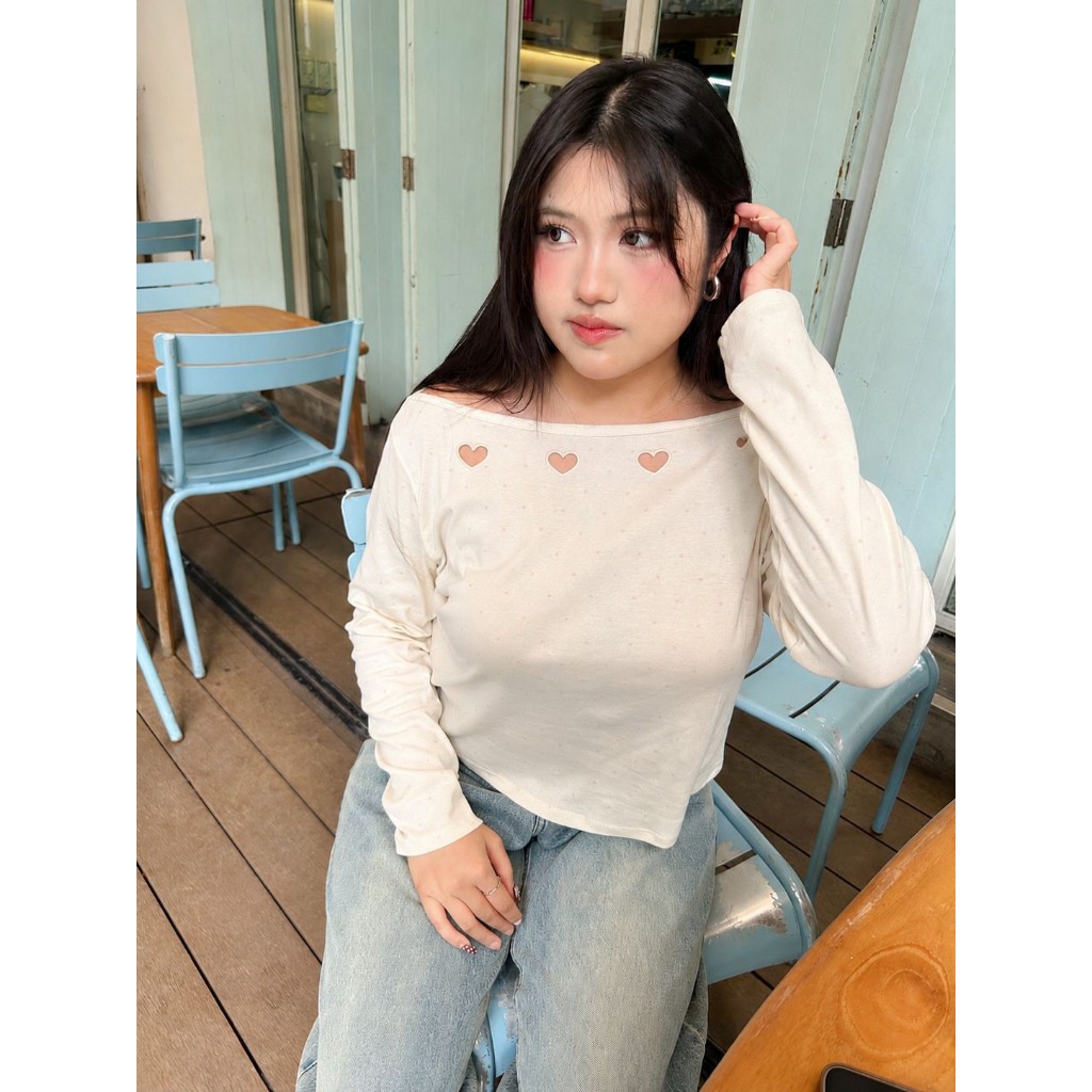 sara off shoulder top เสื้อปาดไหล่ (พร้อมส่ง)
