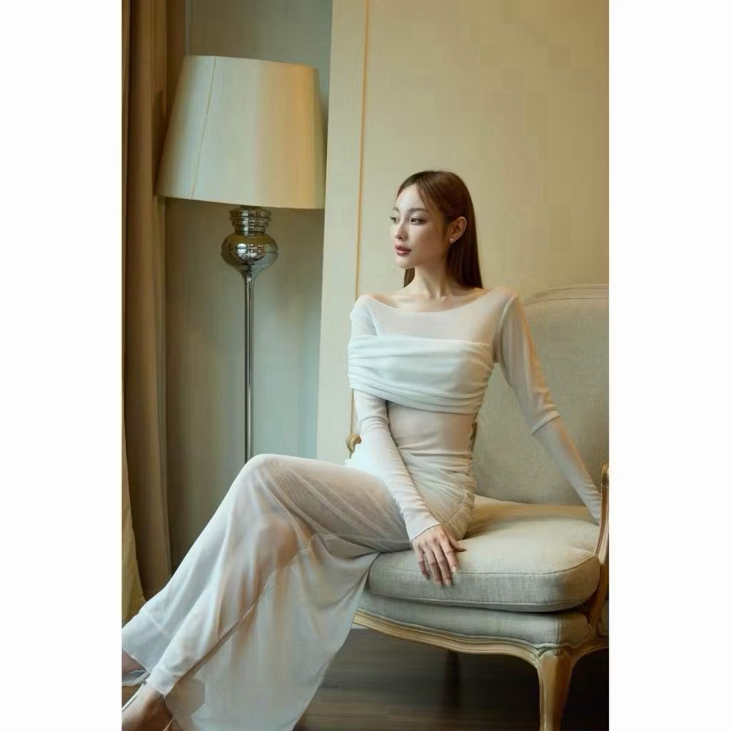 Fabrique.co - Emilia Dress Glitter White New with tag