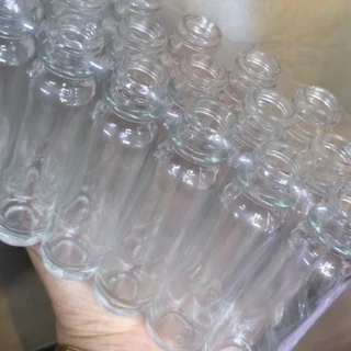 ขวดแก้ว 24 มล จุกรู ฝาดำ แพคละ20ขวด สำหรับใส่ของเหลว น้ำมันต่างๆ เช่น น้ำมันเหลือง น้ำมันเขียว น้ำมันนวด